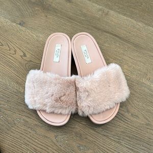 NWT Steven super soft platform slides